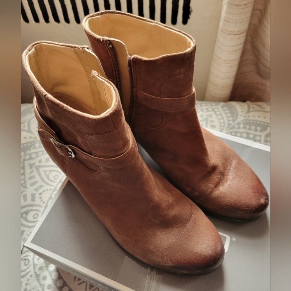 Dansko Cagney boots, brown